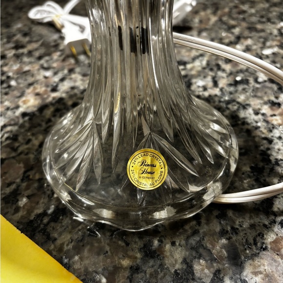 Princess House Heritage Crystal Lamp - Picture 4 of 7